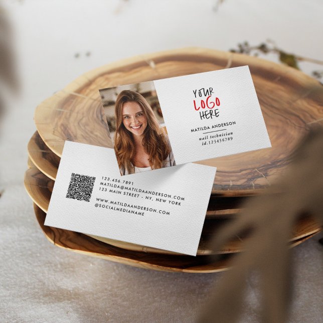 Modern, minimal photo replaceable logo  business card (Creator Uploaded)