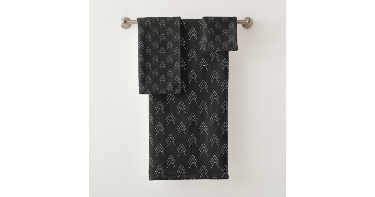 Modern Festive Black White Christmas Tree Pattern Bath Towel Set, Zazzle  in 2023