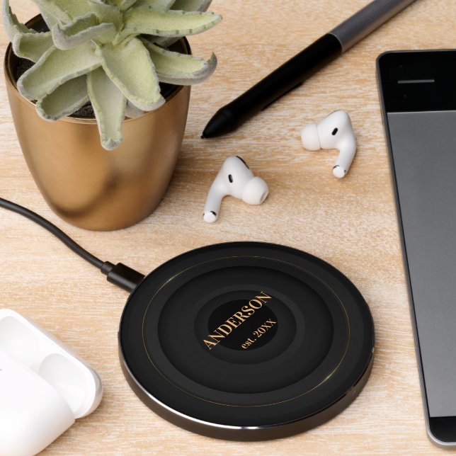 Modern Minimalist Black and Gold Circles Wireless Charger (Desk 2)