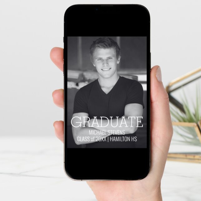 Modern Minimalist Black and White Graduatation Announcement (Front Digital)