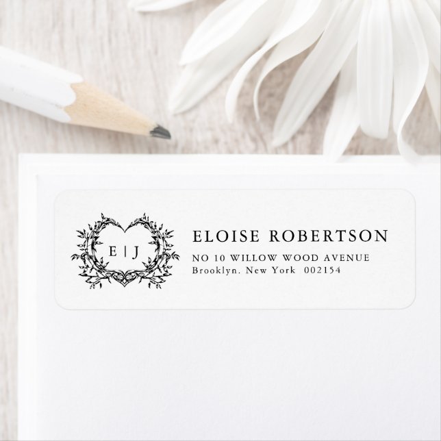 Modern Minimalist Calligraphy Crest monogram Chic Label (Insitu)