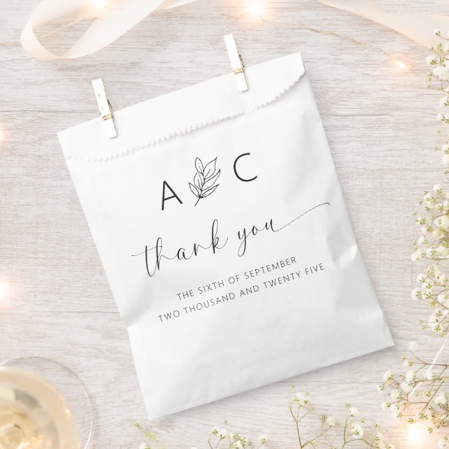 Modern Minimalist Elegant Wedding Favor Bag (Clipped)