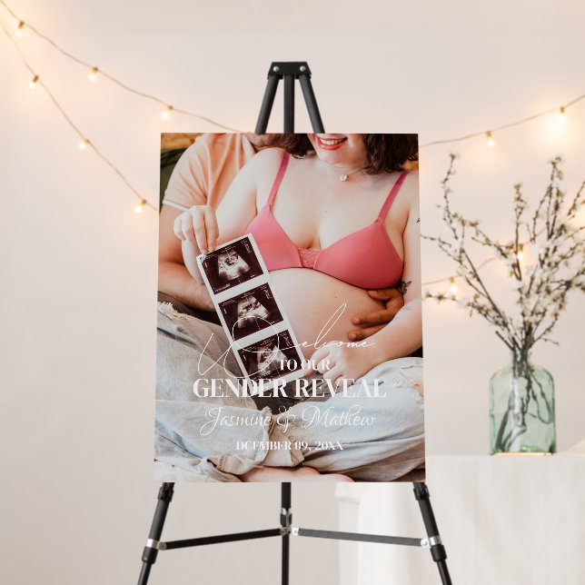 Modern Minimalist Photo Gender Reveal Welcome sign (In Situ (Stand))