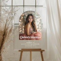Modern Minimalist Quinceañera Arched Photo