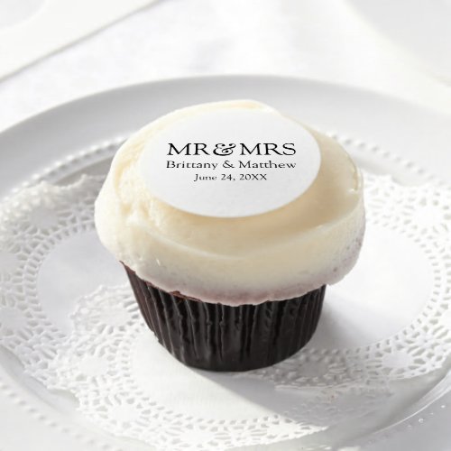 Modern Minimalist Simple Mr and Mrs Wedding Edible Frosting Rounds