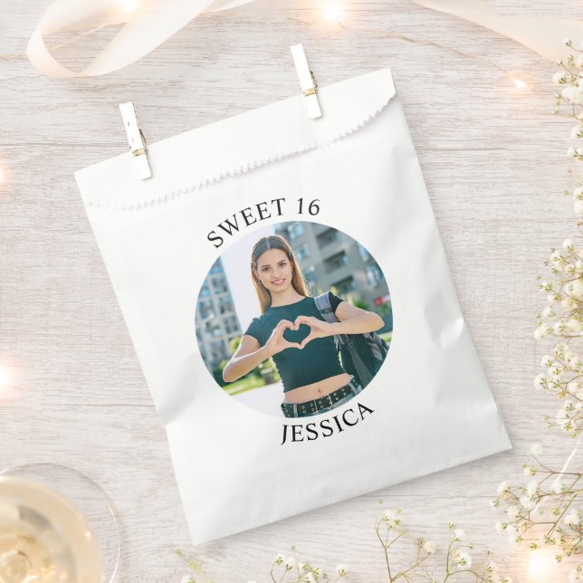 Modern Minimalist Sweet 16 Birthday Circle Photo Favor Bag (Clipped)
