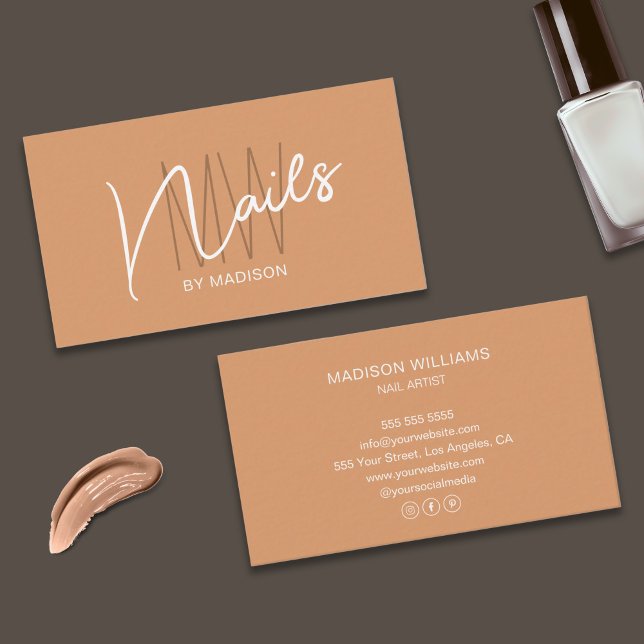 Modern Monogram Logo Nail Artist Business Card (Modern Monogram Logo Nail Artist Business Card)