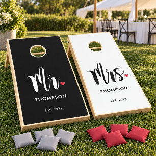 Modern Mr and Mrs Black and White Wedding Cornhole Set