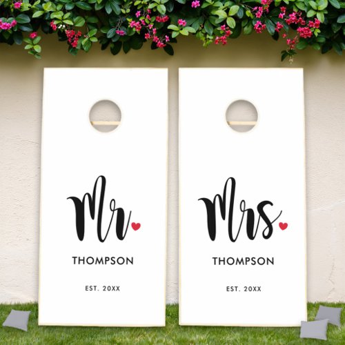 Modern Mr and Mrs Heart White Wedding Cornhole Set