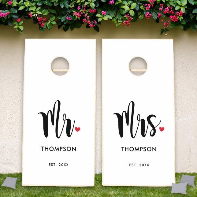 Modern Mr and Mrs Heart White Wedding Cornhole Set (Creator Uploaded)
