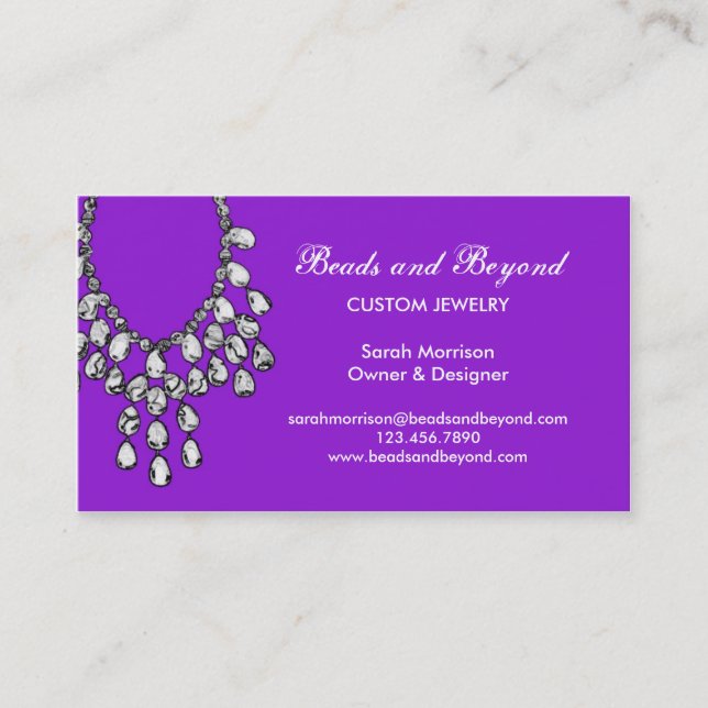 Modern Necklace Jewelry Business Card (Front)
