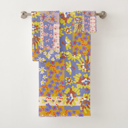 Modern Patchwork Daisy Flowers on Periwinkle Bath Towel Set