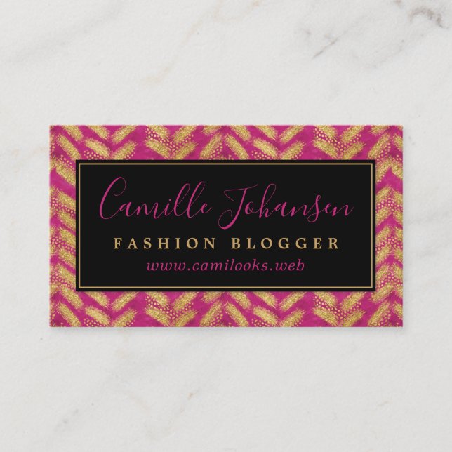 Modern Pattern Hot Pink & Gold Professional Business Card (Front)