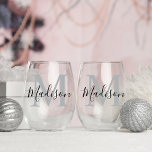 Modern Personalised Blue Monogram Stemless Wine Glass<br><div class="desc">Elevate any celebration with our Modern Personalized Black Pink Monogram Stemless Wine Glass. This chic and versatile glass is adorned with a sleek gold and black monogram, making it the perfect gift for wedding parties, bridesmaids, and birthdays . Customize with a name for an extra touch of sophistication. Durable and...</div>