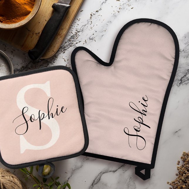 Modern Personalized Name Monogram Pastel Pink Oven Mitt & Pot Holder Set (Creator Uploaded)