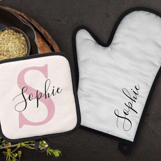 Modern Personalized Name Monogram Pink Oven Mitt & Pot Holder Set (Creator Uploaded)