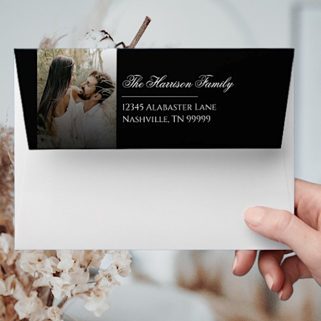 Modern Photo with Black Overlay Wedding Envelope (Modern Photo with Black Overlay Wedding Envelope)