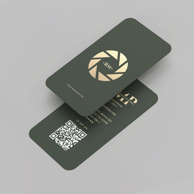 Modern Photographer Green Gold Lens Photography  Business Card (Modern Photographer Green Gold Lens Photography Business Card
)