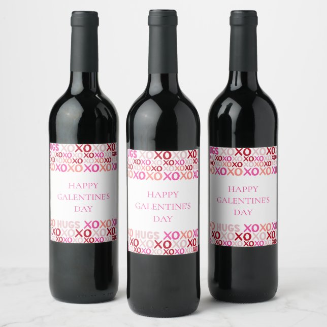 Modern Pink and Red XOXO Happy Galentine's Day Wine Label (Bottles)
