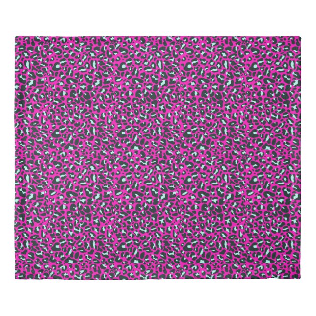 Modern Pink Cheetah Leopard Animal Print Duvet Cover (Front)
