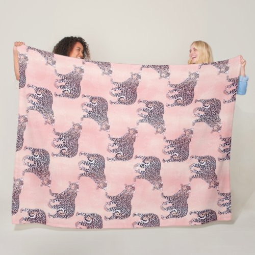Modern Pink Leopard Animal Pattern Fleece Blanket