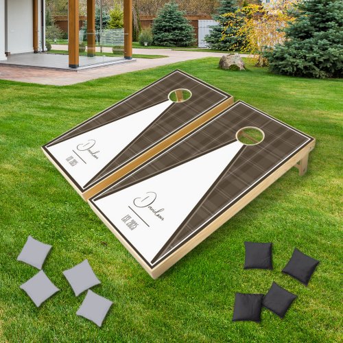 Modern Plaid Brunette Triangle Cornhole Set