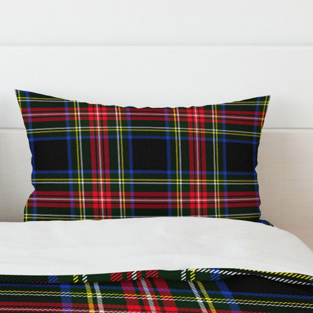 Modern Plaid Christmas Classic Xmas Pattern Pillow Case (Modern Plaid Christmas Classic Xmas Pattern Pillow Case)
