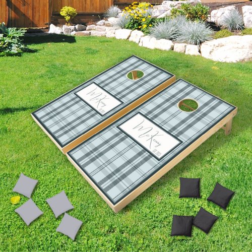 Modern Plaid Frost Cornhole Set