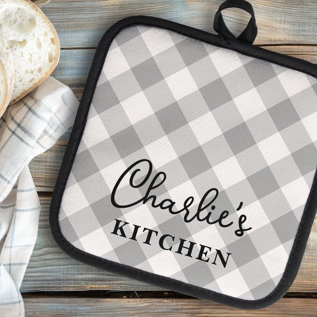Modern plaid gray white checkers name's kitchen pot holder (Modern plaid gray white checkers name's kitchen pot holder)