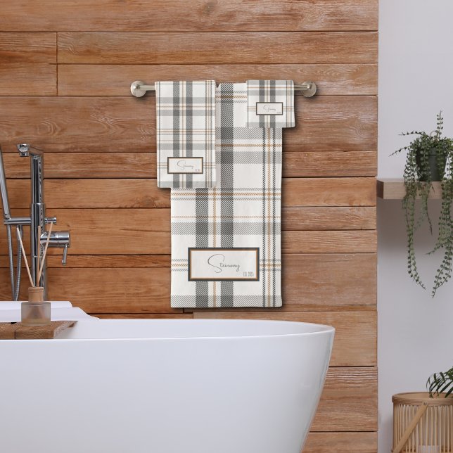 Modern Plaid Porcelain White Bath Towel Set (Creator Uploaded)
