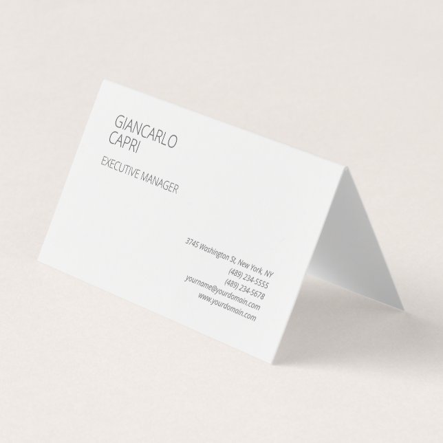 Modern Plain Simple Minimalist Business Card (Front)
