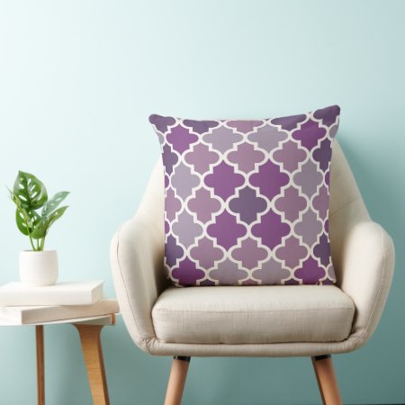 Modern Purple Moroccan Quatrefoil Tile Pattern Throw Pillow