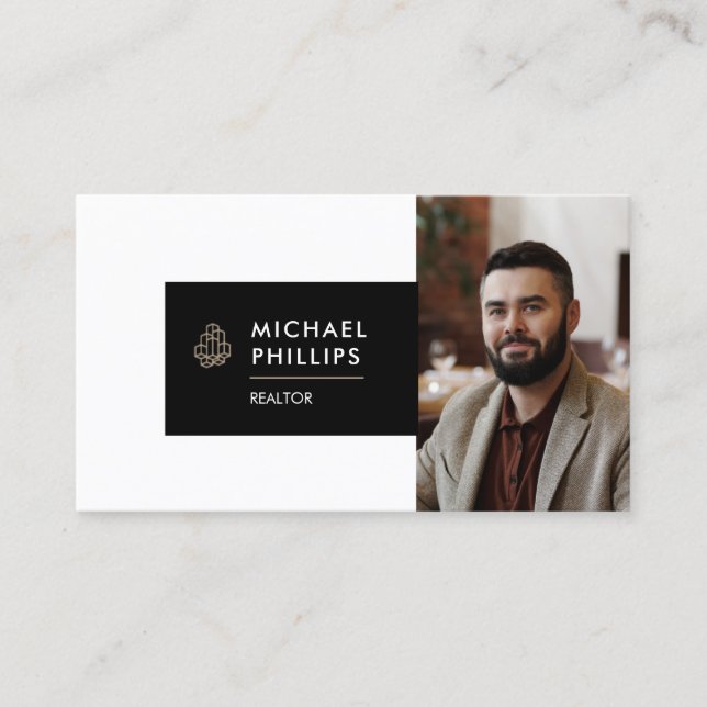Modern Real Estate Business Card Horizontal (Front)
