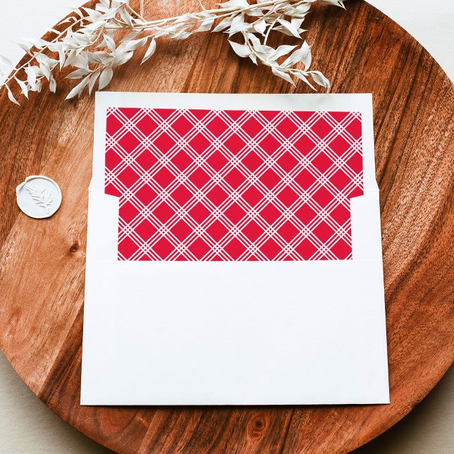 Modern Red and White Plaid Pattern Envelope Liner (Creator Uploaded)