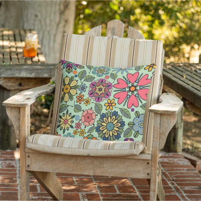 Modern Retro Floral Drawing Seamless Pattern Art Outdoor Pillow (Chair)