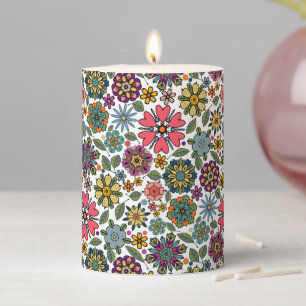 Modern Retro Floral Drawing Seamless Pattern Art Pillar Candle