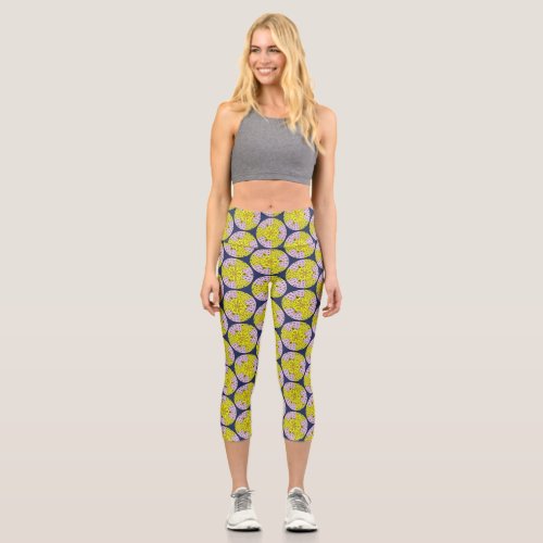 Modern Retro pattern circles pattern Capri Leggings