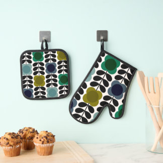 Modern Retro Vintage Spot Flowers Stem, Blue green Oven Mitt & Pot Holder Set
