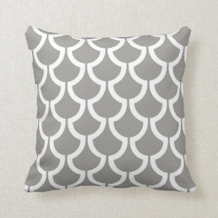 Modern Scales Geometric grey white Throw Pillow