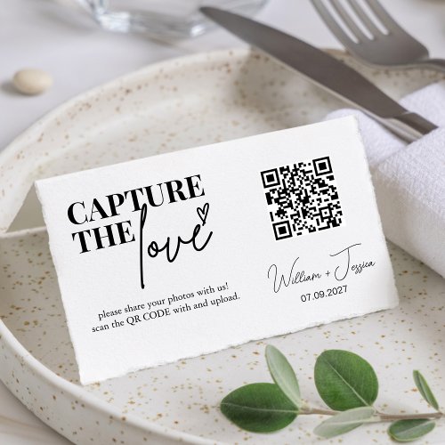 Modern Script Capture The Love QR code card