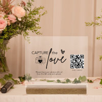 Modern Script Capture The Love QR code With Wood
