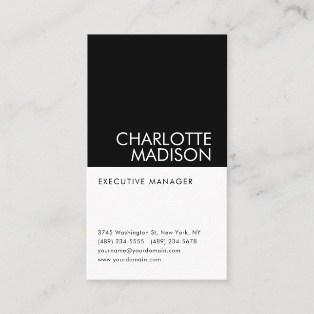 Modern Simple Black White Trendy Minimalist Plain  Business Card (Front)