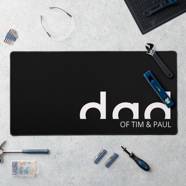 Modern Simple Dad Design with Kids Children Names Desk Mat (Minimalistic Dad Design desk mat)