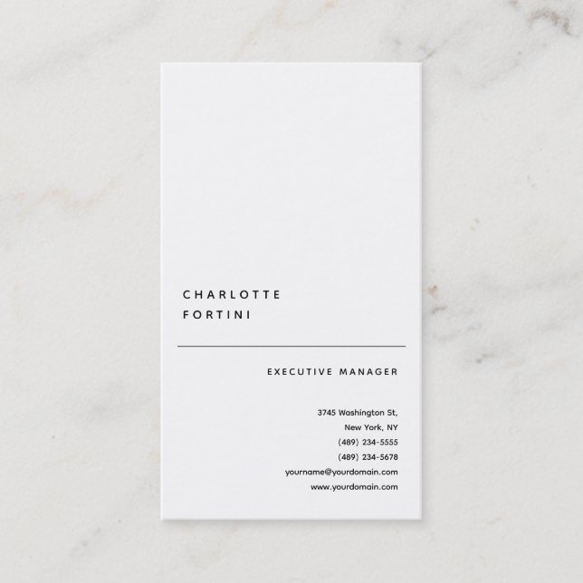 Modern Simple Trendy Minimalist  Business Card (Front)