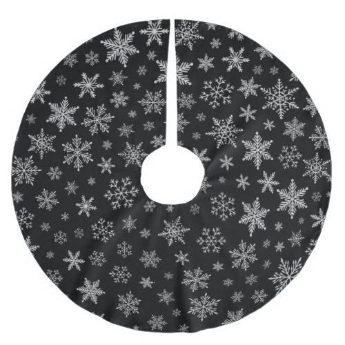Modern Snowflake 2 _Black  Silver Grey_ Brushed Polyester Tree Skirt
