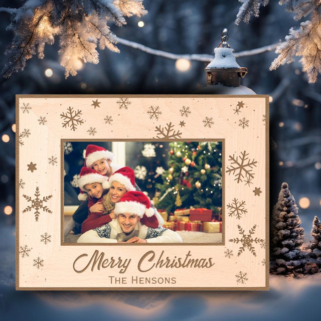 Modern Snowflake Pattern Merry Christmas Engraved Frames (Creator Uploaded)