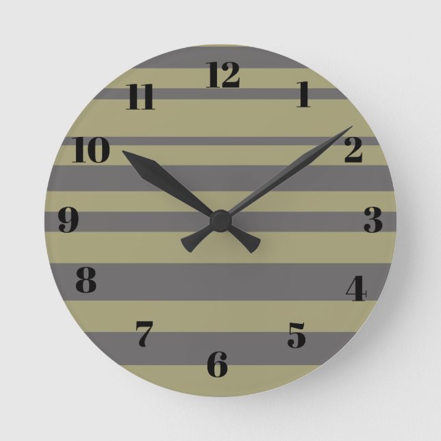 Modern striped round clock (Front)