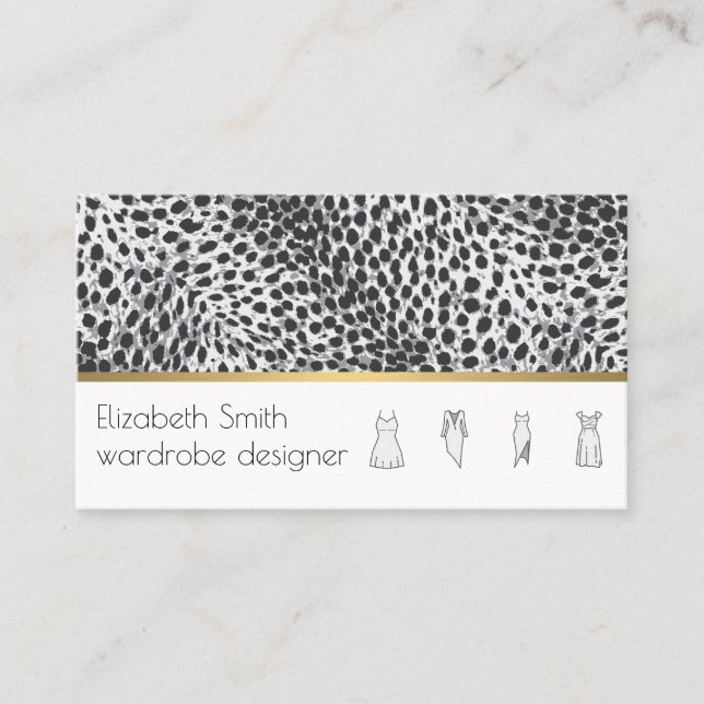 Modern Stylish | Leopard Background Fashionista Business Card (Front)