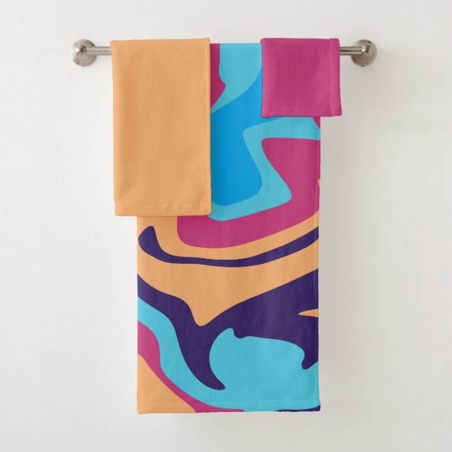 Modern Swirl Bath Towel Set (Insitu)