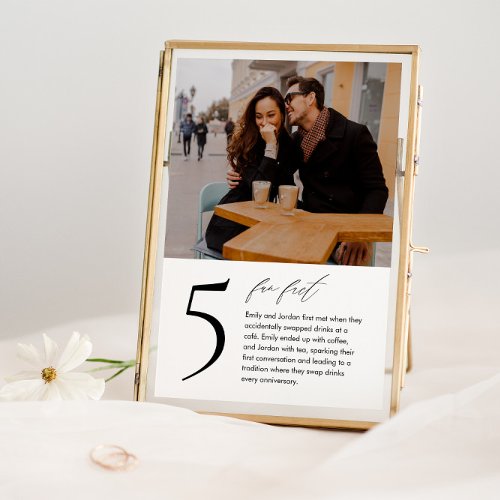 Modern table number card with photo and fun facts